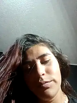 Zayra Velisse1 online show from 3, 3, 2026