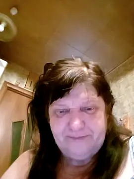 Apeesynka55211 online show from 13, 3, 2026