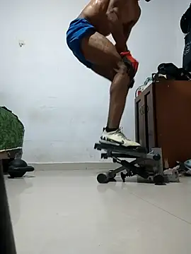 exotico2323 online show from 7, 4, 2026