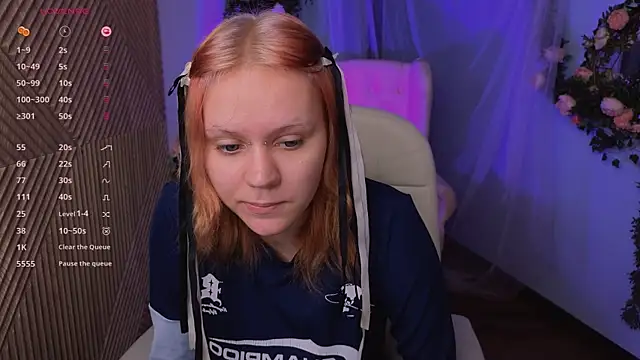 Snapshot of kitten_murray_ chatting on 8, 10, 2025 kitten murray online show from 8, 10, 2025