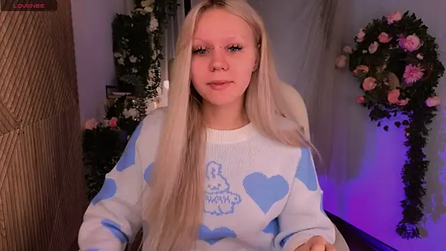 Snapshot of kitten_murray_ chatting on 2, 12, 2025 kitten murray online show from 2, 12, 2025