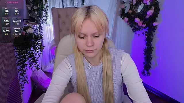 Snapshot of kitten_murray_ chatting on 10, 11, 2025 kitten murray online show from 10, 11, 2025