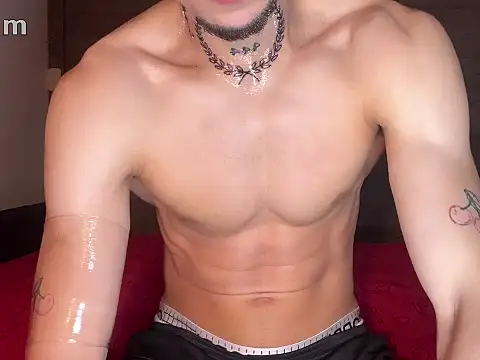 strongManLatino online show from 29, 5, 2026