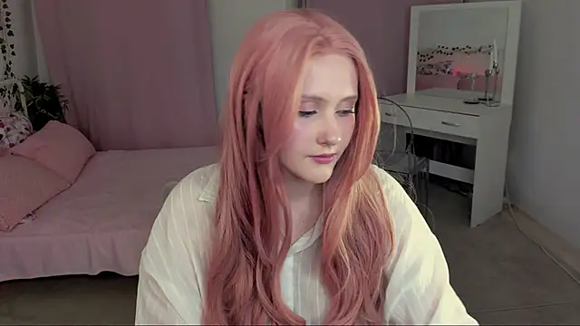 DelilahTaylor online show from 19, 7, 2026