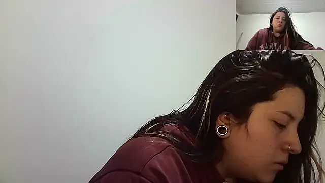 Honey Alix online show from 15, 11, 2025