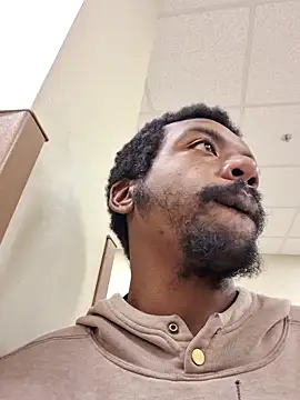 Snapshot of MrBigDickShow chatting on 3, 11, 2025 MrBigDickShow online show from 3, 11, 2025