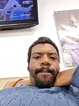 Snapshot of MrBigDickShow chatting on 7, 11, 2025 MrBigDickShow online show from 7, 11, 2025