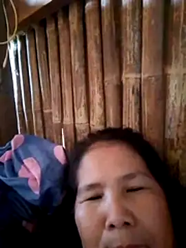 Snapshot of milagrose_rose chatting on 22, 3, 2026 milagrose rose online show from 22, 3, 2026