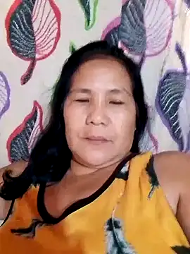 Snapshot of milagrose_rose chatting on 10, 10, 2025 milagrose rose online show from 10, 10, 2025