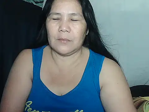 Snapshot of milagrose_rose chatting on 10, 5, 2026 milagrose rose online show from 10, 5, 2026