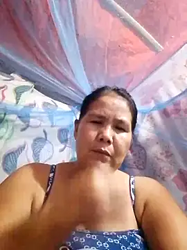 Snapshot of milagrose_rose chatting on 14, 10, 2025 milagrose rose online show from 14, 10, 2025