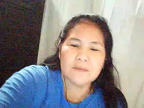 Snapshot of milagrose_rose chatting on 6, 6, 2026 milagrose rose online show from 6, 6, 2026