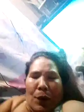 Snapshot of milagrose_rose chatting on 12, 10, 2025 milagrose rose online show from 12, 10, 2025