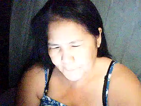 Snapshot of milagrose_rose chatting on 12, 6, 2026 milagrose rose online show from 12, 6, 2026