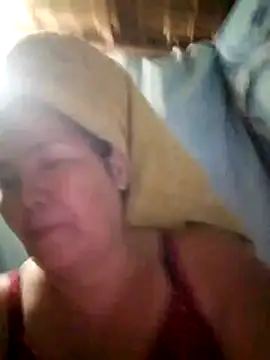 Snapshot of milagrose_rose chatting on 1, 6, 2026 milagrose rose online show from 1, 6, 2026