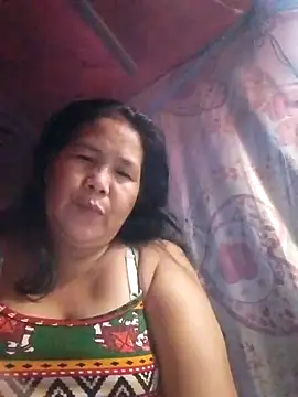 Snapshot of milagrose_rose chatting on 11, 10, 2025 milagrose rose online show from 11, 10, 2025