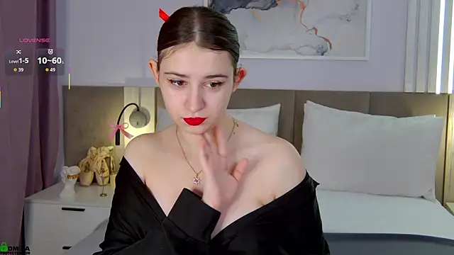 AnnaNoir online show from 4, 12, 2025