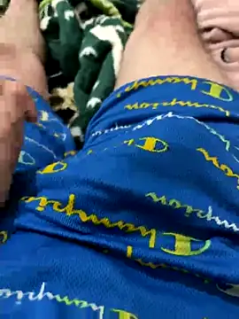 Snapshot of vvUMvv chatting on 27, 11, 2025 vvUMvv online show from 27, 11, 2025