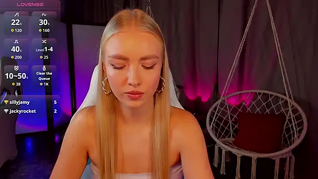 TessaGrays online show from 20, 12, 2025