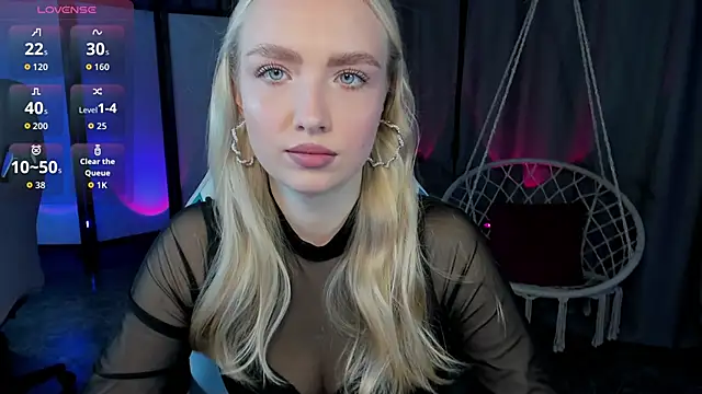 TessaGrays online show from 30, 11, 2025