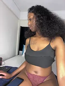 Snapshot of Sirah1 chatting on 8, 7, 2026 Sirah1 online show from 8, 7, 2026