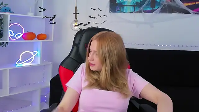 MelissaLiss online show from 25, 10, 2025