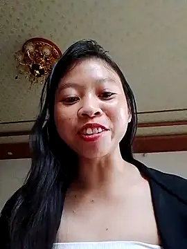 yenyen-bae online show from 3, 10, 2025