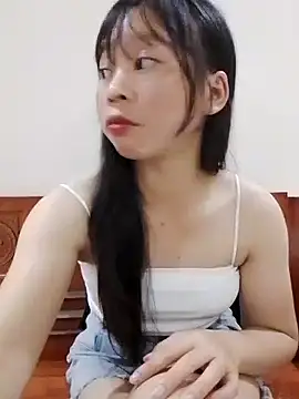 yenyen-bae online show from 2, 10, 2025