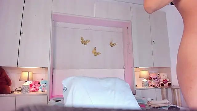 ChloeWiillow online show from 21, 4, 2026