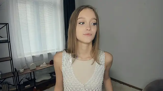 SerrenaAa online show from 5, 11, 2025