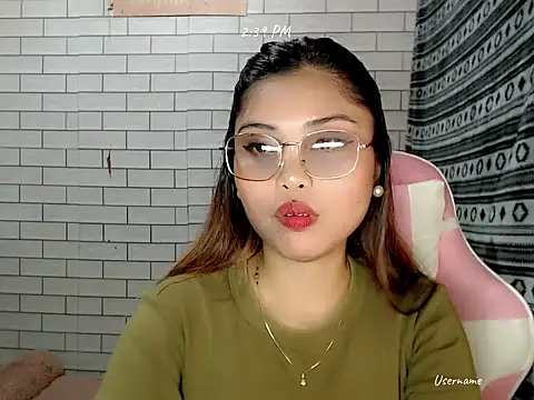 pinay old lover online show from 10, 11, 2025