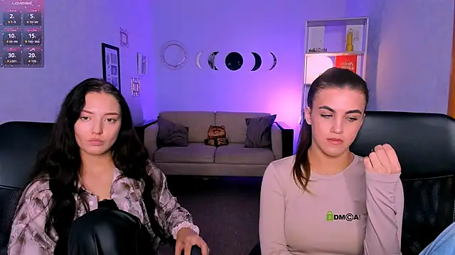 Snapshot of lina_fox12 chatting on 13, 11, 2025 lina fox12 online show from 13, 11, 2025