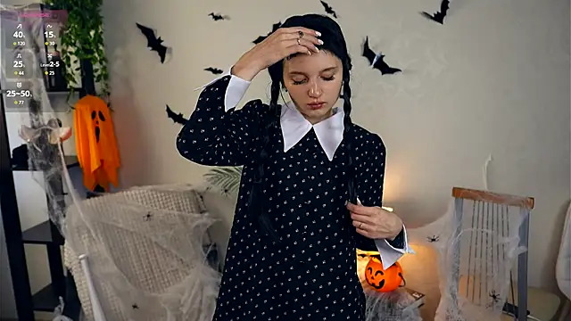 JanellHousen online show from 31, 10, 2025