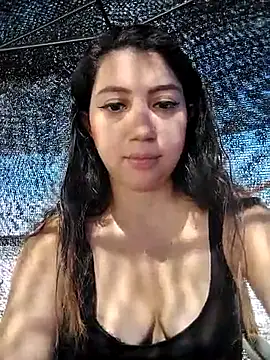 Snapshot of julietta_maxi chatting on 5, 10, 2025 julietta maxi online show from 5, 10, 2025