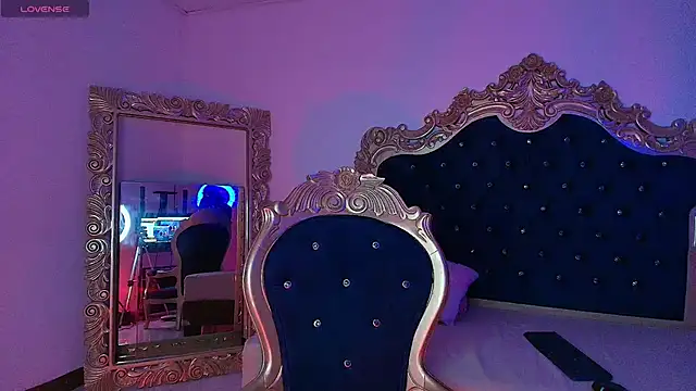 Maximo king online show from 4, 10, 2025