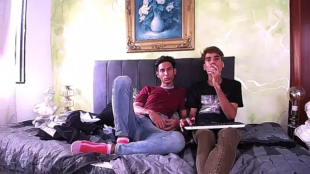 Snapshot of fuck_seduction chatting on 27, 11, 2025 fuck seduction online show from 27, 11, 2025