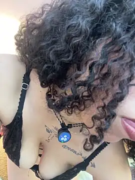 Snapshot of Annie_roselle chatting on 13, 3, 2026 Annie roselle online show from 13, 3, 2026