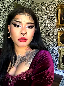 Succubus Vampira online show from 6, 10, 2025