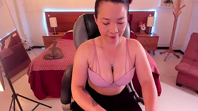 Snapshot of Mafe_Kailina chatting on 1, 5, 2026 Mafe Kailina online show from 1, 5, 2026