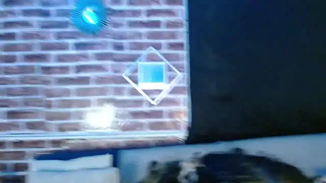 scarlet queen   online show from 1, 2, 2026