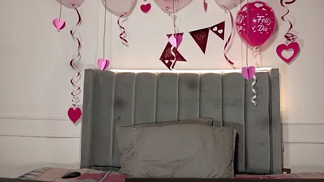 luxuryheaven 8 online show from 15, 2, 2026