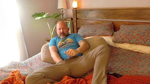 fuckadilf online show from 4, 12, 2025