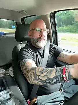 Snapshot of fuckadilf chatting on 1, 6, 2026 fuckadilf online show from 1, 6, 2026
