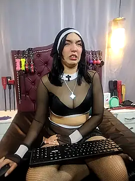 Sophie-dbs online show from 7, 2, 2026