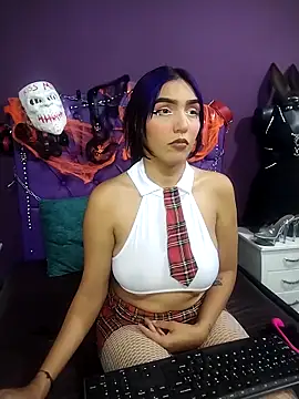 Sophie-dbs online show from 31, 10, 2025