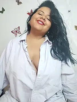 Tania cruz  online show from 25, 10, 2025