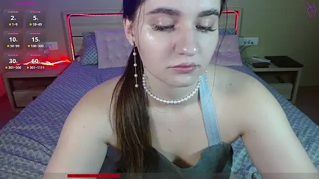 Snapshot of cutieblush chatting on 11, 10, 2025 cutieblush online show from 11, 10, 2025