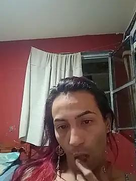 Gisselly  online show from 12, 10, 2025
