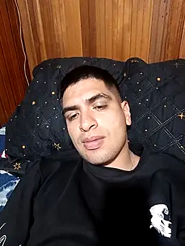 Snapshot of daniandr119 chatting on 6, 5, 2026 daniandr119 online show from 6, 5, 2026
