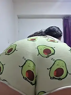 Khloekiss online show from 16, 11, 2025